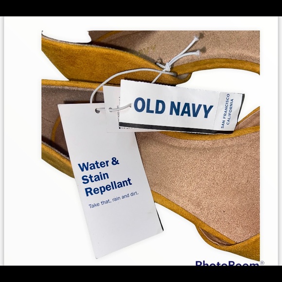 Womens Yellow Flats NWT - Picture 4 of 6